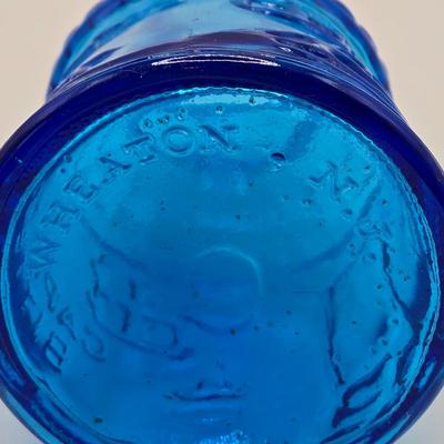 LOT 273: Wheaton Glass Bottles & Miniature Wheaton Bottles, Holstein/Friesian Association of America Bottle, Pharmaceutical Bottle,...