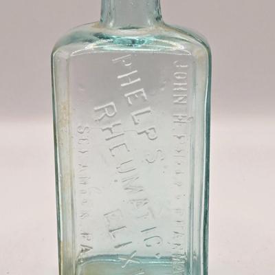 LOT 273: Wheaton Glass Bottles & Miniature Wheaton Bottles, Holstein/Friesian Association of America Bottle, Pharmaceutical Bottle,...