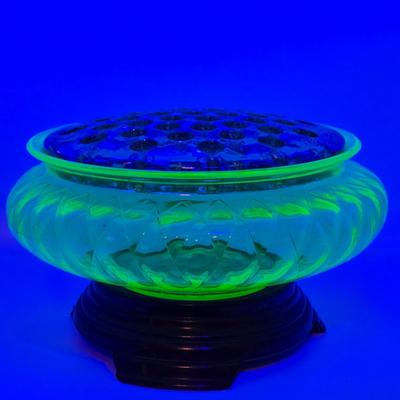 LOT 278: Vintage MCM Green Depression Glass Bowl w/a Clear Glass Frog Insert on a Black Glass Pedestal