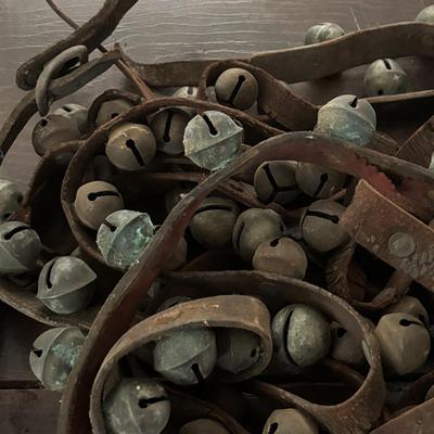 LOT 501: Large Collection of Sleigh Bells