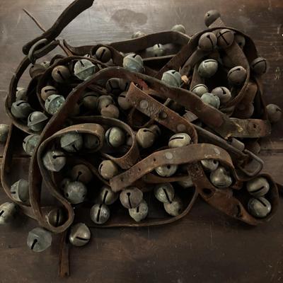 LOT 501: Large Collection of Sleigh Bells