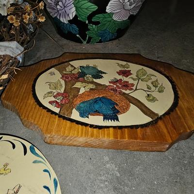 Fishbowl flowerpot, spring wreath birdhouse artwork and more
