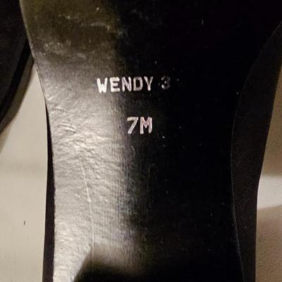 Two pairs of women's shoes - Ariat - Brandolino Size 7M