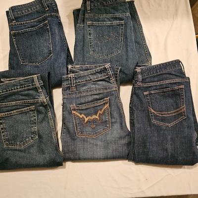 Five pairs of Women's size 4 jeans - Old Navy -Lee - Liz Claiborne -Banana Republic