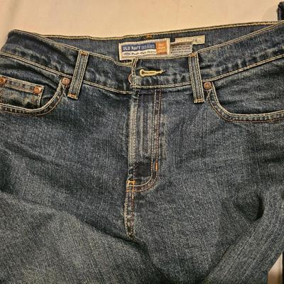 Five pairs of Women's size 4 jeans - Old Navy -Lee - Liz Claiborne -Banana Republic