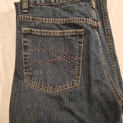Five pairs of Women's size 4 jeans - Old Navy -Lee - Liz Claiborne -Banana Republic