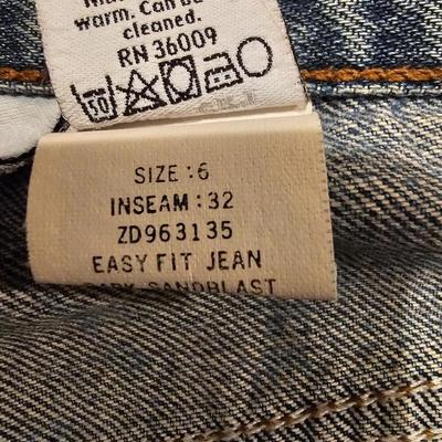 Four Pair of Women's Jeans size 5/6 -8 - Calvin Klein - Lee - Flannel lined L.L. Bean - Old Navy