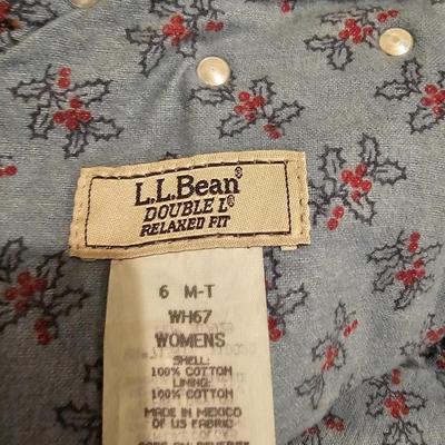 Four Pair of Women's Jeans size 5/6 -8 - Calvin Klein - Lee - Flannel lined L.L. Bean - Old Navy