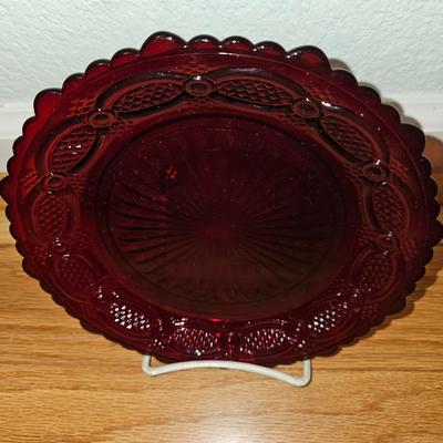 Avon Cape cod Ruby red dinner and Dessert plates 6 each - total of 12