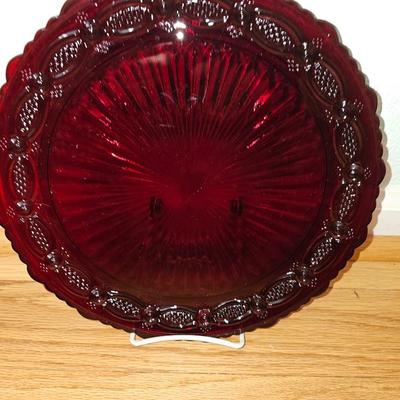Avon Cape cod Ruby red dinner and Dessert plates 6 each - total of 12