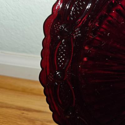 Avon Cape cod Ruby red dinner and Dessert plates 6 each - total of 12