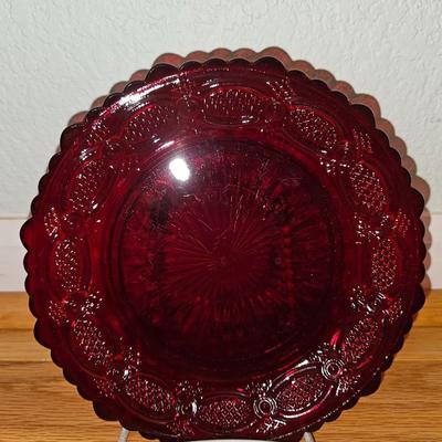 Avon Cape cod 4 Ruby red dinner plates with 3 bowls