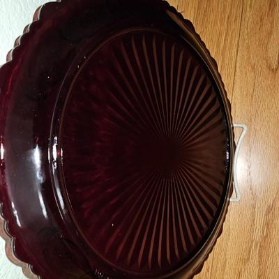Avon Cape cod 4 Ruby red dinner plates with 3 bowls