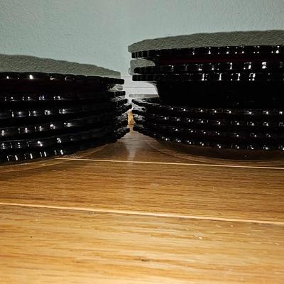 Avon Cape cod 4 Ruby red dinner plates with 3 bowls
