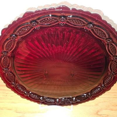 Avon Cape cod 4 Ruby red dinner plates with 3 bowls