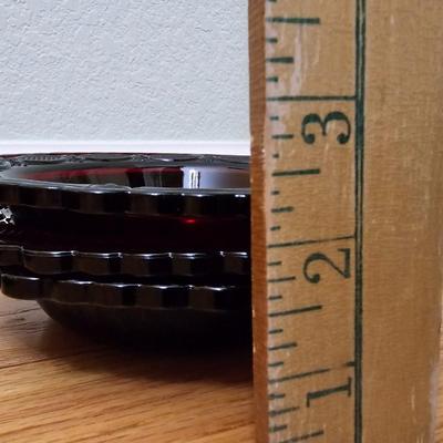 Avon Cape cod 4 Ruby red dinner plates with 3 bowls