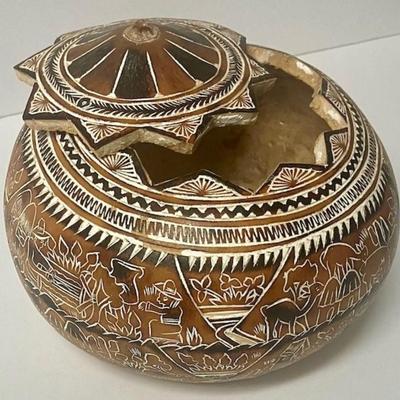 Decorative Carved Gourd With Lid