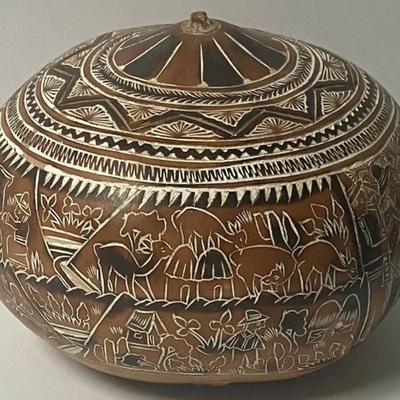 Decorative Carved Gourd With Lid