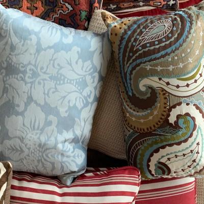 Decorative Accent Pillows Lot