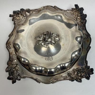 Vintage Meriden Silver-plate Serving Bowl and Lid
