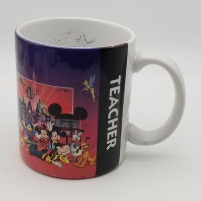Set of 5 Vintage Ceramic Mugs: Walt Disney World Teacher Campbell's Tomato Soup USA 1984 Olympics World International Flags Vantage...