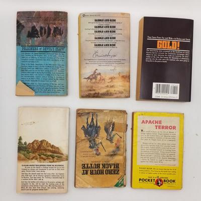 Lot of 11 Vintage Paperbacks / Softcovers / Novels / Novellas / Westerns / Romance (Regency Bronco Apache)