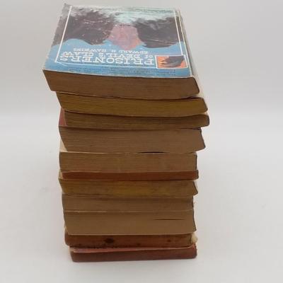 Lot of 11 Vintage Paperbacks / Softcovers / Novels / Novellas / Westerns / Romance (Regency Bronco Apache)