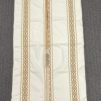 Woven Tablecloth 56 x 56 inches