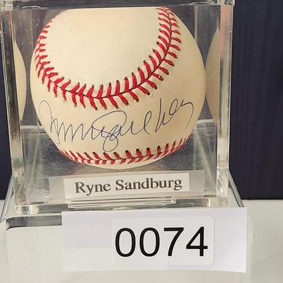 Ryne Sandburg Signed Autographed Baseball in Collector Case
