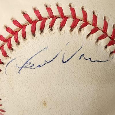 Hiedo Nomo Signed Autographed Baseball in Collector Case