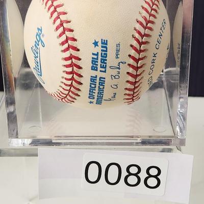 John Olerud Signed Autographed Baseball in Collector Case