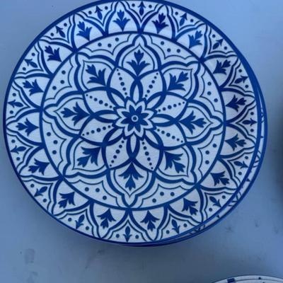 A - Pandex 12-piece Melamine Dinnerware Set