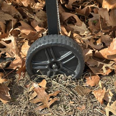 LOT 1: Expert Propane Gas Grill