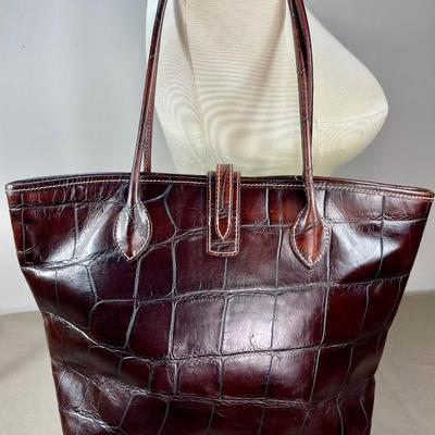 Sale Photo Thumbnail #30: Medium size Cindy Bag. 16” wide by 10” high. Croco embossed. Very good used condition. A little color wear on bottom corners. Nice inside.