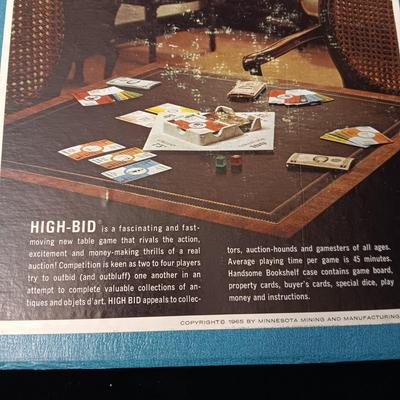 2 BOOKSHELF GAMES, "STOCKS & BONDS" AND "HIGH-BID'