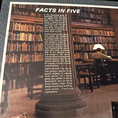 2 BOOKSHELF GAMES "IMAGE" AND "FACTS IN FIVE"