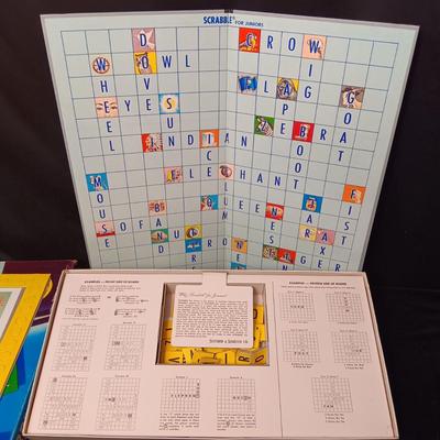 LIKE NEW 1958 SCRABBLE FOR JUNIORS