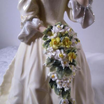 Sale Photo Thumbnail #8: some cracks in the seams of the dress, please see pictures, figurine is 8" tall, base is 2-1/8"