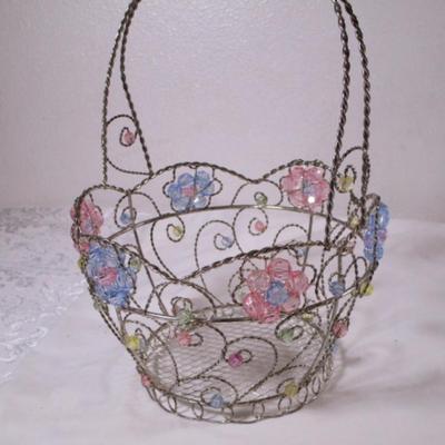 Beaded wire basket, silver tone