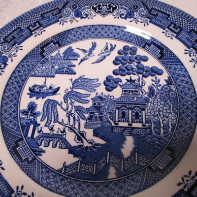 Churchhill plate, made in England, Blue Willow