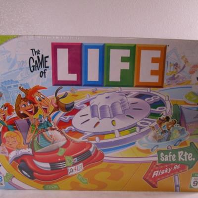 New in Wrapper Game of Life by Milton Bradley