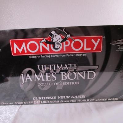 New in Wrapper Monopoly game Ultimate James Bond edition