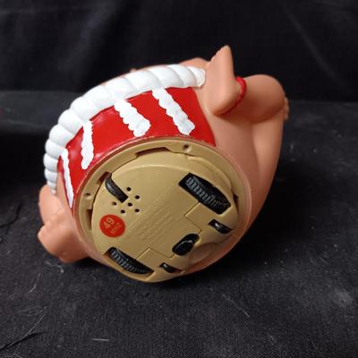 2 REMOTE CONTROL SUMO TOY WRESTLERS