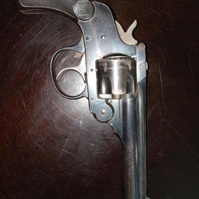 H & R 32 smith and wesson C.T.G.E Cal Clean Gun!