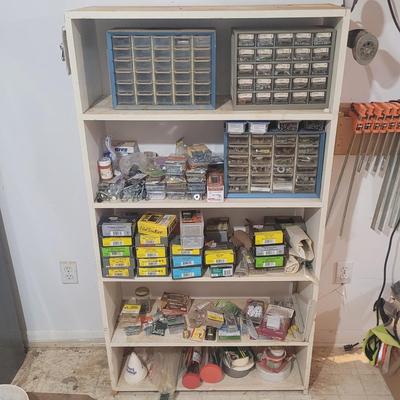 Large Hardware Lot (WM-EL)