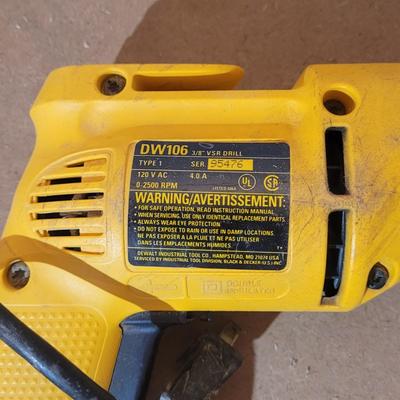 DeWalt Drill w/ Bit Sets (WM-EL)
