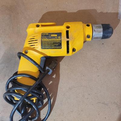 DeWalt Drill w/ Bit Sets (WM-EL)
