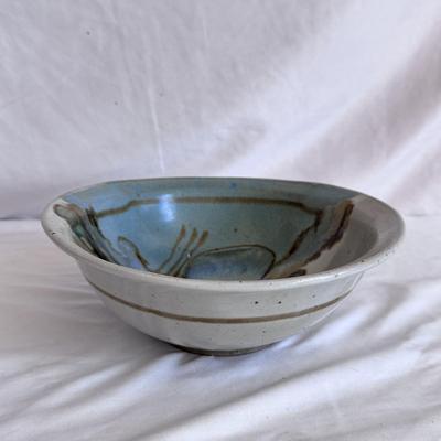 Three Ceramic Bowls (K-DZ)
