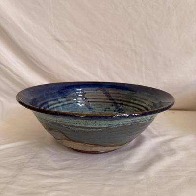 Three Ceramic Bowls (K-DZ)