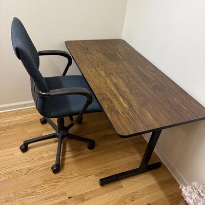 Desk with Chair (GB-BM)